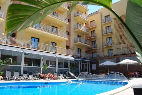 www.hotelblanees.es