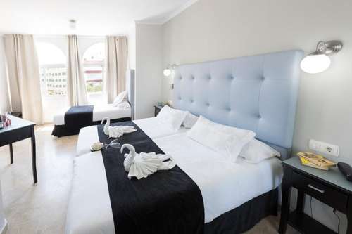 www.hoteltobosochaparil.com