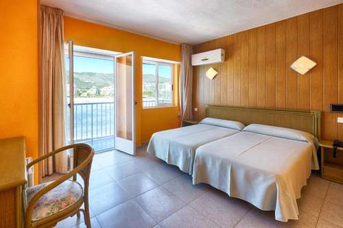 www.hotelmarina.com.es