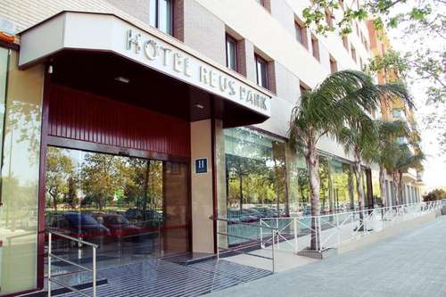 www.hotelreuspark.com