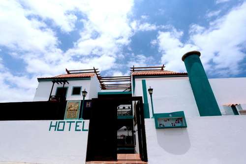 www.lacasitahotel.com