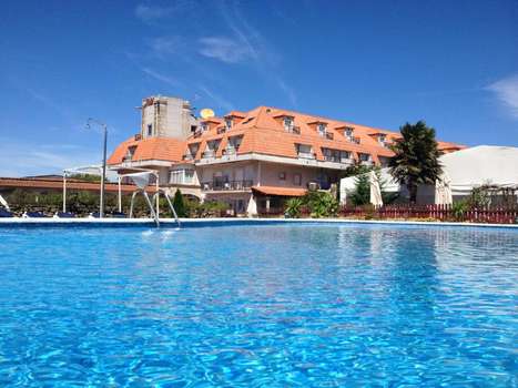 www.hotel-sanmarcos.com