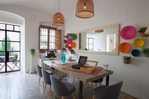 www.hotelhanoibegur.com