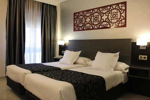 www.hotelveneciasevilla.es