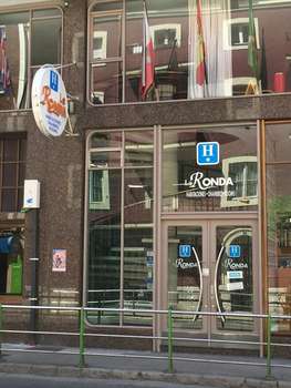 www.hotellaronda.es