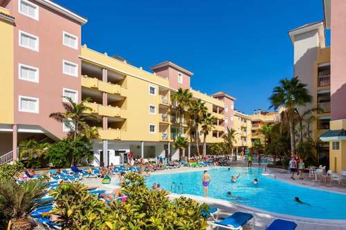 www.costacaletahotel.com