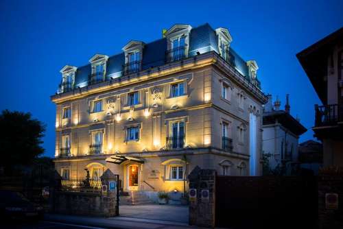 www.hotellagaleria.com