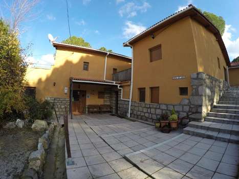 www.hotelarcadenoe.es