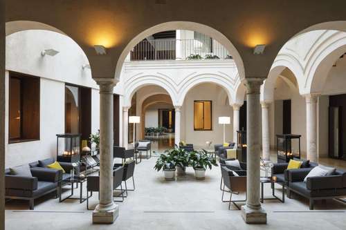 www.hotelposadadellucero.es