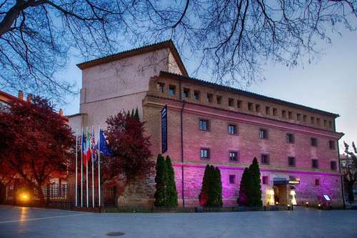 www.hotelmonasteriobenedictino.com