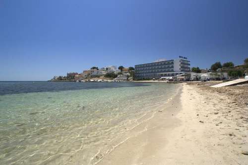 www.hotelargos-ibiza.com