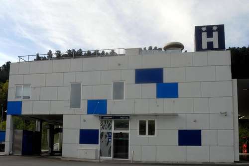 www.hotelbeasain.com