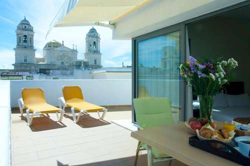 www.hotelpatagoniasur.com