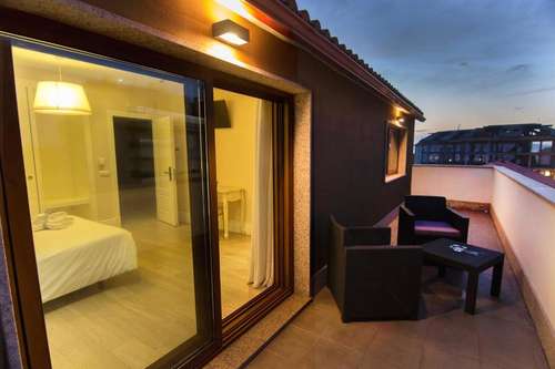 www.naturapetithotel.com