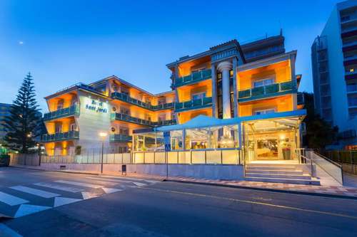 www.hotelsantjordi.com
