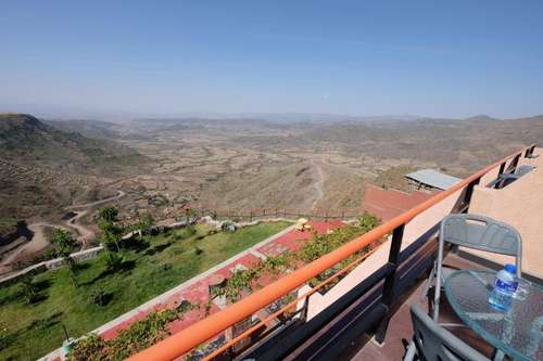 www.panoramicviewhotel.com
