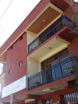 www.honeylandlalibelahotel.com