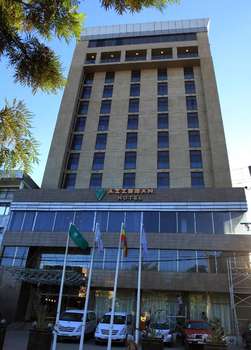 www.azzemanhotel.com