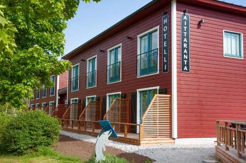 www.hotelliaittaranta.fi