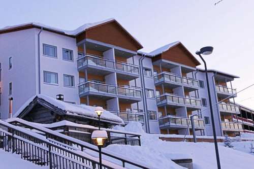 www.hotelukkohalla.fi