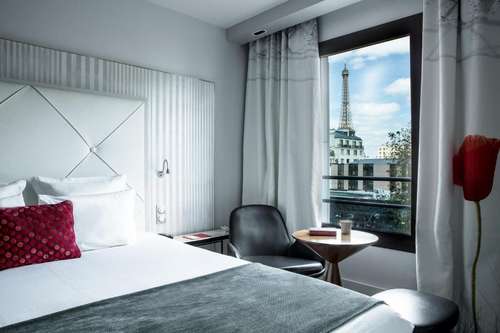 www.hotelleparisis.com