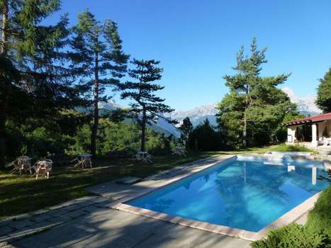 www.hotelboustigue.com