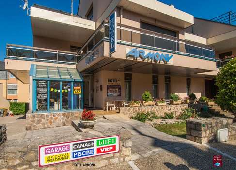 www.armonyhotel.com
