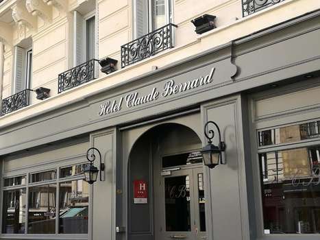 www.hotelclaudebernardparis.com