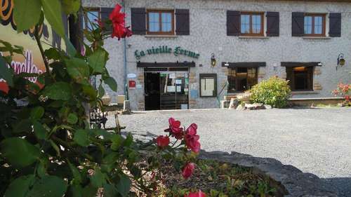 www.hotellavieilleferme.com