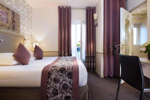 www.hotelmonceau.com