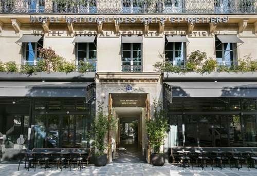www.hotelnational.paris