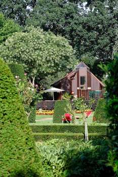 www.hotelleriedubasbreau.fr