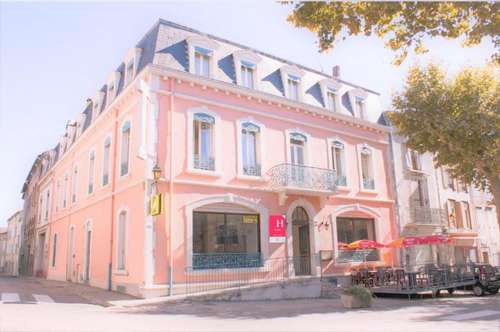 www.hotel-de-france-chalabre.com