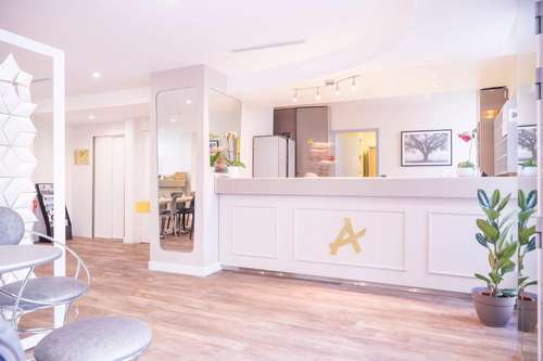 www.hoteldesartsrueil.fr