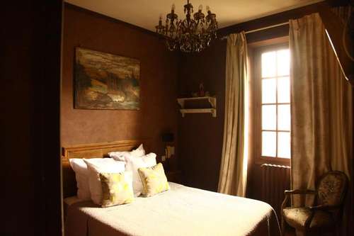 www.hotel-abbaye-longpont.fr