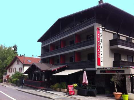 www.lachaumierehotel.com