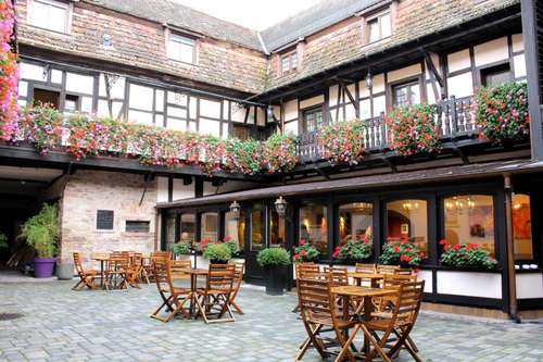 www.hotellegouverneur.com
