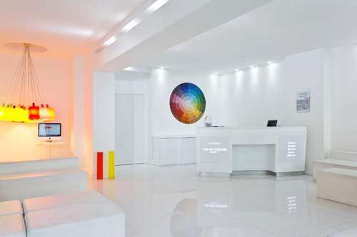 www.colordesign-hotel-paris.com