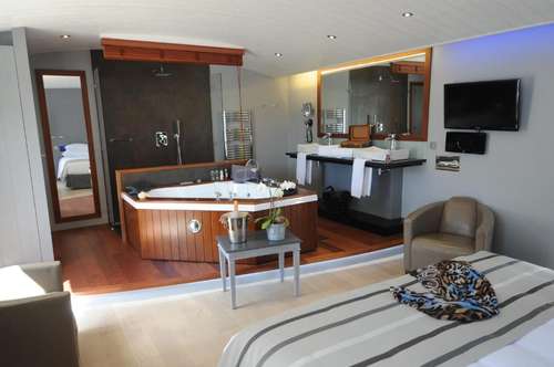 www.elegancehotel-iledere.com