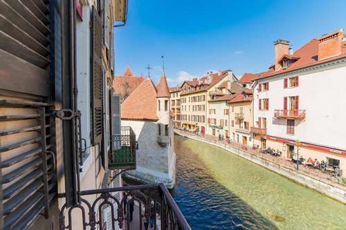 www.palaisannecy.com