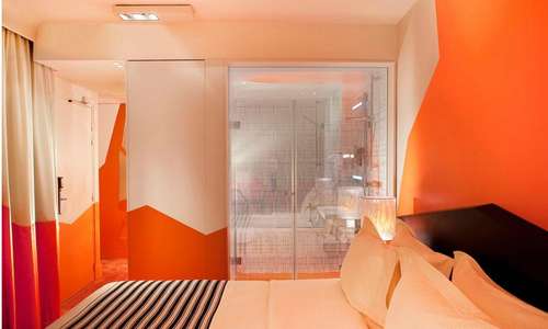 www.hotel-le-cristal.com