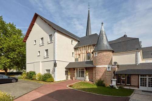 www.relaisdestroischateaux.com