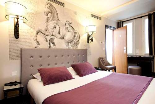 www.hotelducsdanjou.fr