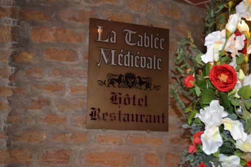 www.latableemedievale.com