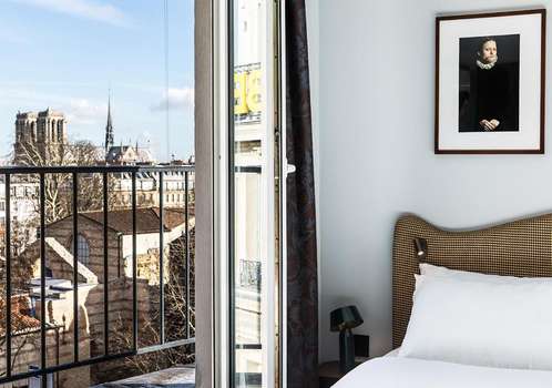 www.hotel-paris-belloy.com