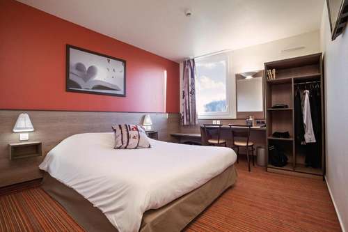 www.ace-hotel-chateauroux.com