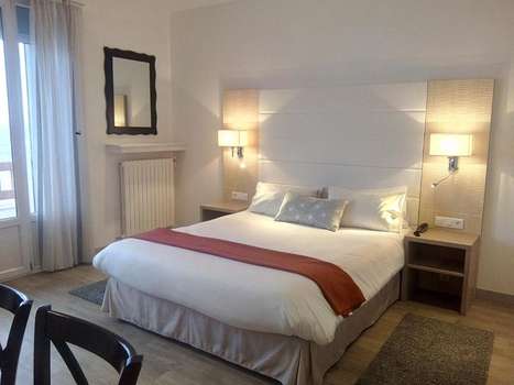 www.hotel-uhainak.com