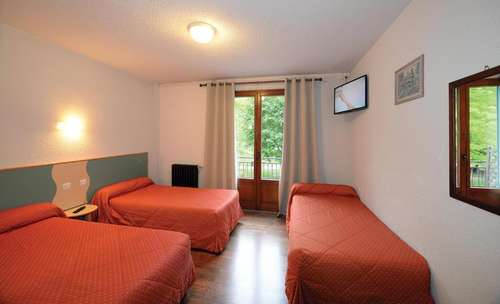 www.hotel-st-clair.com