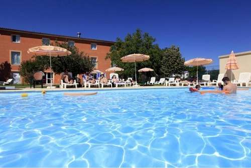 www.hotel-pariou.com