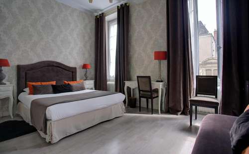 www.hoteldumail.fr